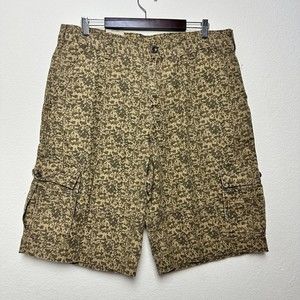 Levi Size 38 Short Desert Camo NWT Below Waist/Knee Relaxed Fit 100%Cotton Cargo